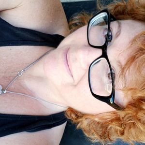 Meet your Posher, Danae